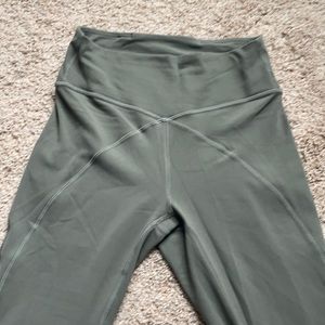 Lululemon leggings 4 grey sage align